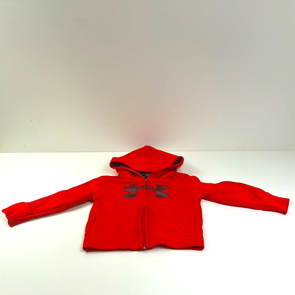 Under Armour Boys Red Lightweight Pullover Hoodie with Black Logo, size 3T